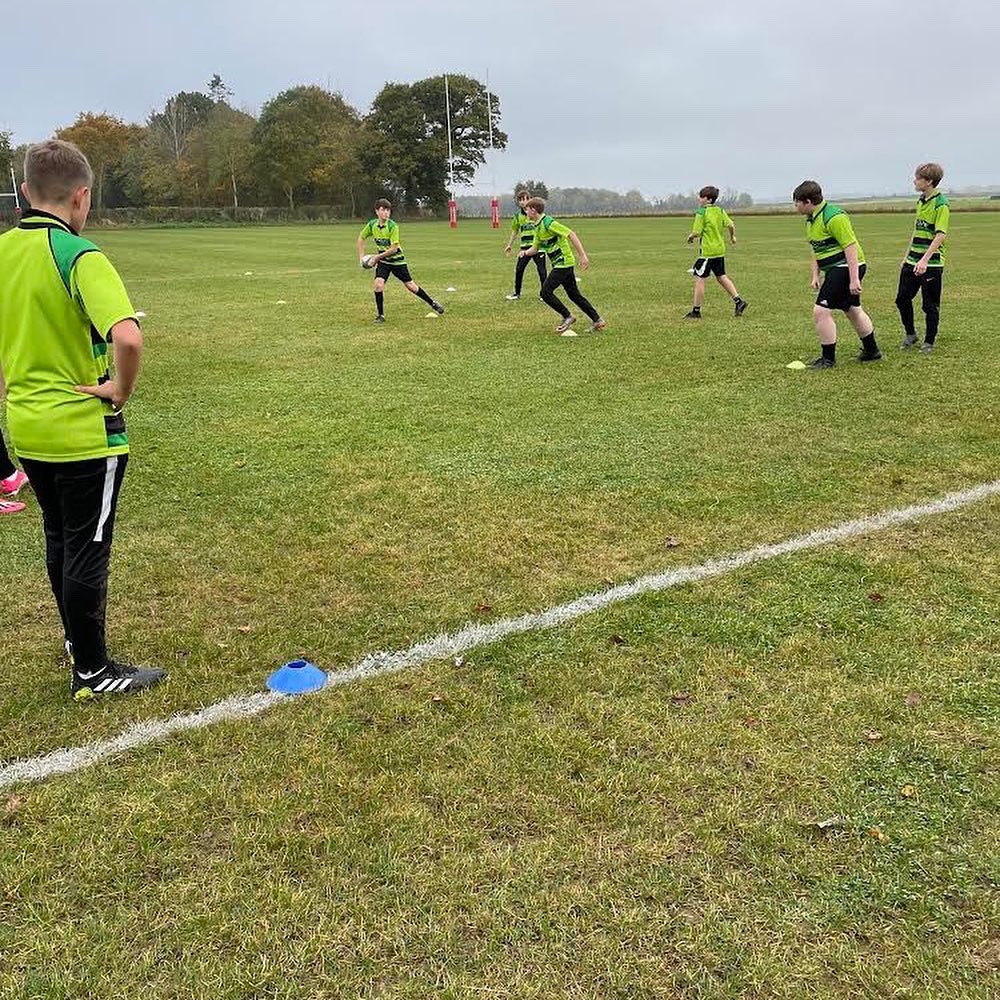 BHS_PEDept's tweet photo. 3rd place finish for the year 9 boys rugby day at @NorthWalshamRFC. 1 out of 3 games won and went on to beat Dereham Neatherd in the 3rd and 4th play offs. 
BHOA player of tournament - Alfie. Fantastic efforts from the boys! https://t.co/a47tl0tv8W