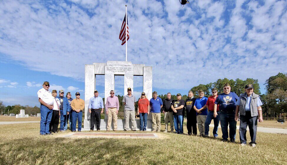 It was an honor to observe Veterans Day and dedicate a memorial to the brave soldiers from Screven County that participated in the Battle of Normandy.  Thanks to all Veterans  for your service.