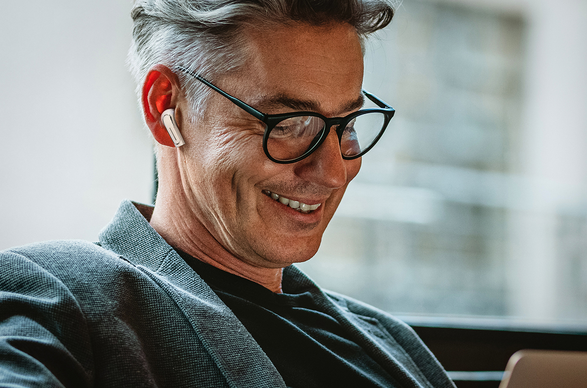 The Audio Voice 352: Reading Glasses and Hearing Aids.
Smart or FDA-Approved. Pick One. How to Improve and Make Audio Augmentation Useful for Everyone, or Pursue the Regulatory Requirements of OTC Hearing Aids. And Don't Miss #AllTheAudioNewsThatMatter conta.cc/3quyWg9