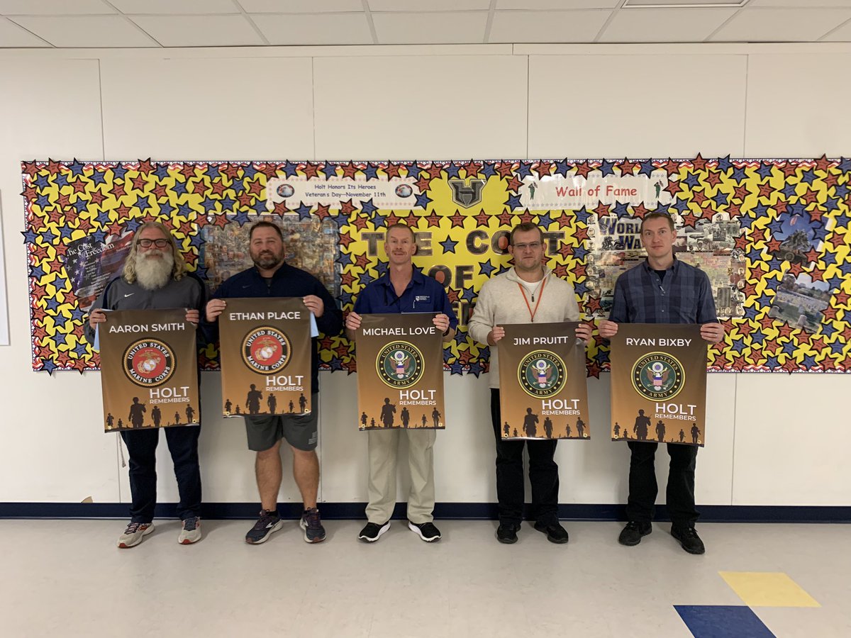 lisa_bopp's tweet photo. What an awesome day to honor our veterans at Holt. Also a huge thank you to Rocky Sickmann for sharing his story with us. #weareHolt #VeteransDay2021 #HoltRemembers https://t.co/DSb15o45Wc