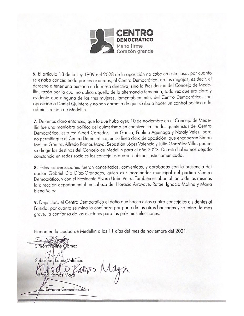 simonmolinag's tweet photo. Lo ocurrido este 10 de noviembre en el Concejo de Medellín fue una maniobra política del "quinterismo" en convenio con algunos quinteristas del CD.

COMUNICADO OFICIAL @CeDemocratico https://t.co/7uKfIIqDOL