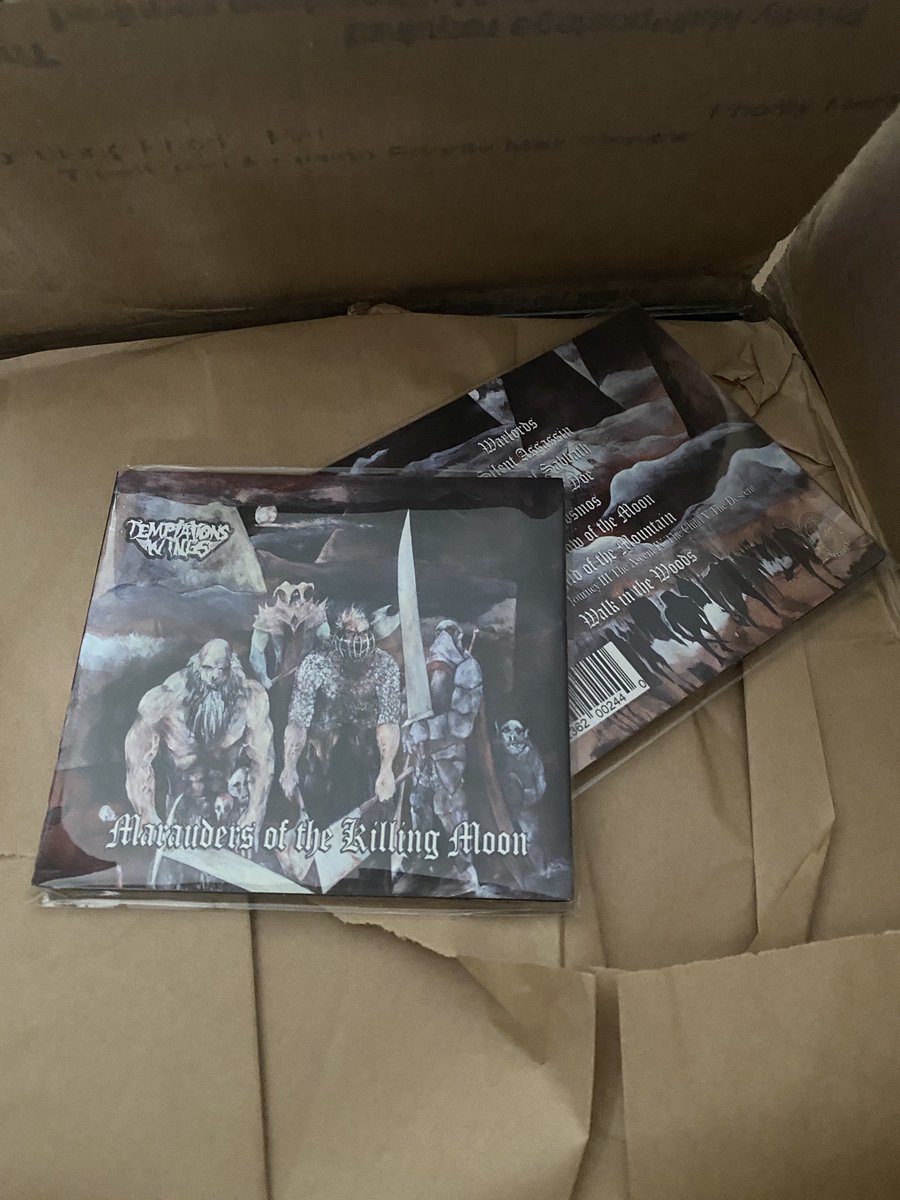 Getting ready for tomorrow like 👀.

Pre-save <a href="/TWMETAL/">Temptation's Wings</a> “Sea of Woe”: ffm.to/twncsow