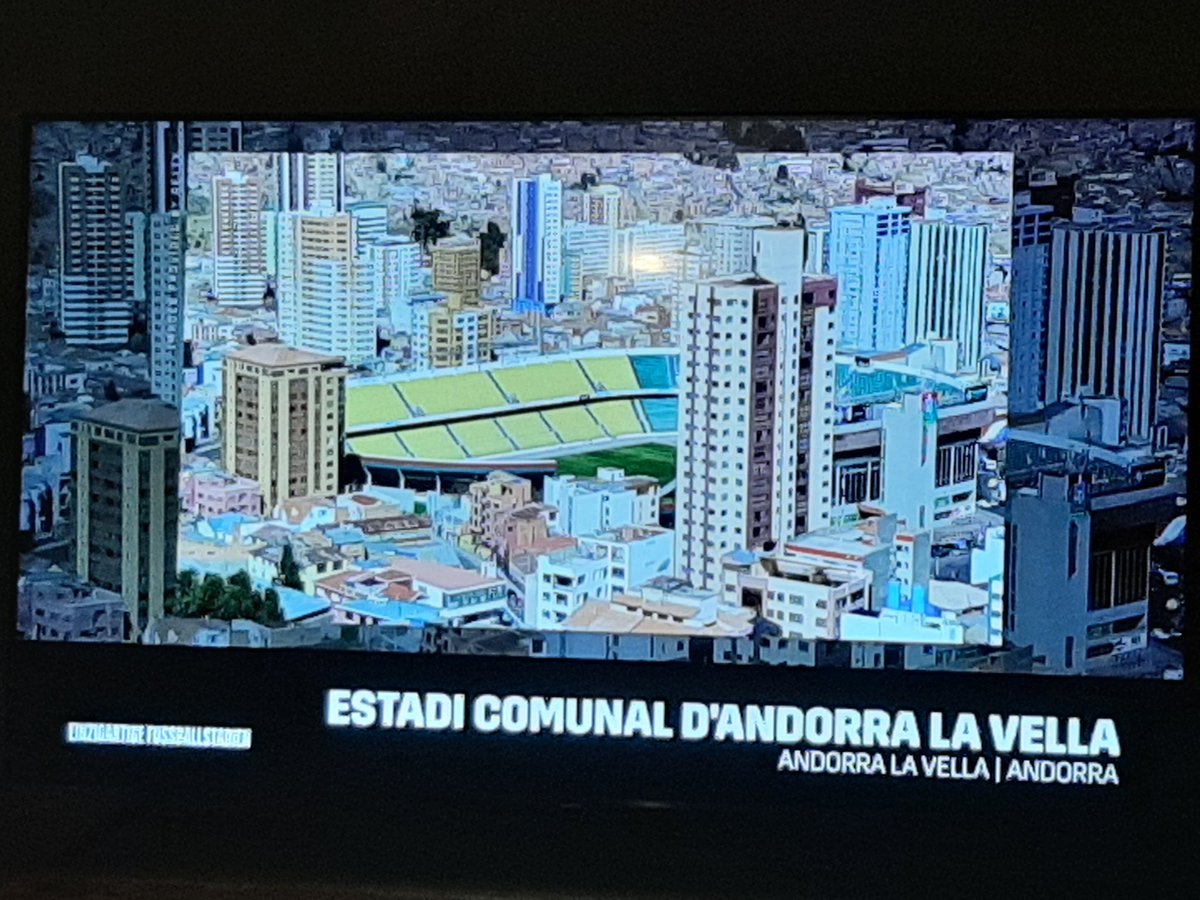 MoralesRK10's tweet photo. Oye @ildelima6, he estado muchas veces en Andorra y o los de DAZN se han vuelto locos o yo esta parte de la capital no la he visto... https://t.co/8FhYC3o3m0
