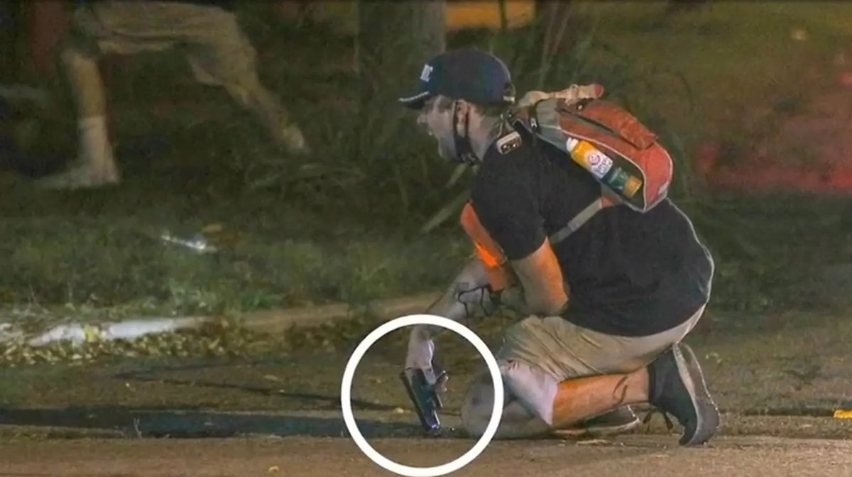 The people saying Ashli Babbitt (who was unarmed) deserved to be murdered.

= 
 
People saying Kyle Rittenhouse did not have the right to shoot Grosskreutz when he was threatening him with a gun.
—

Clearly, they only care about the narrative that works for them, not the facts.