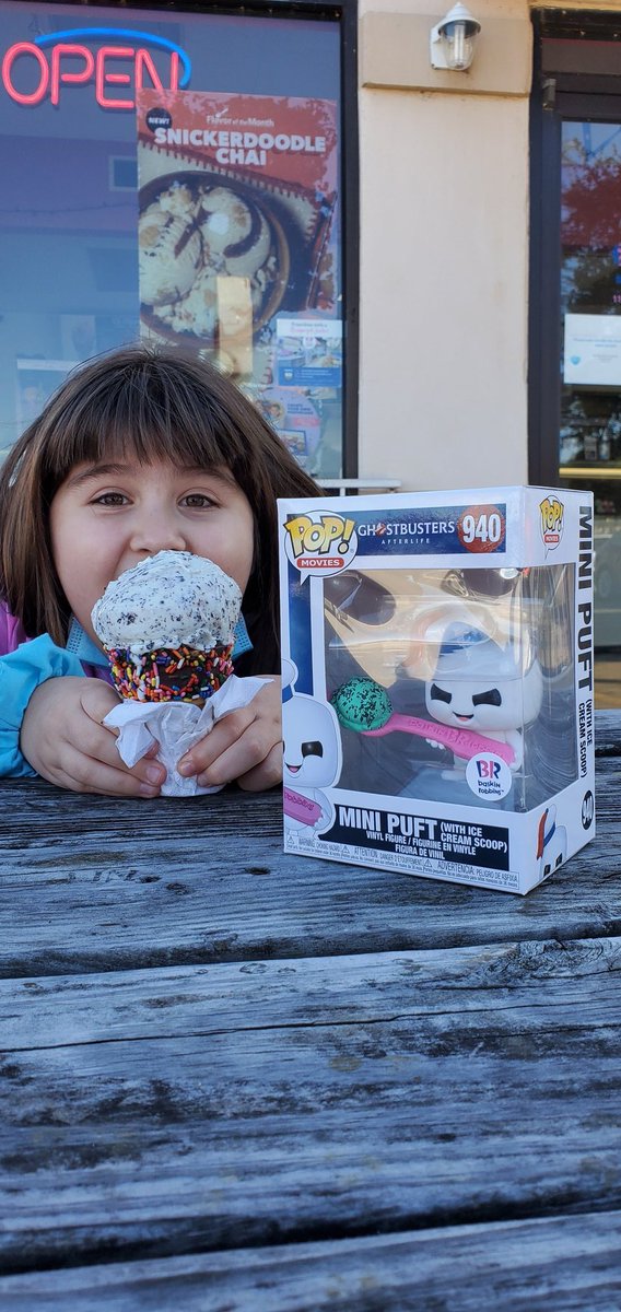 JohnEG78's tweet photo. We must now, find them all! @BaskinRobbins #GhostbustersAfterlife @OriginalFunko #movies #MiniPuff https://t.co/R1qWlu9Dw8