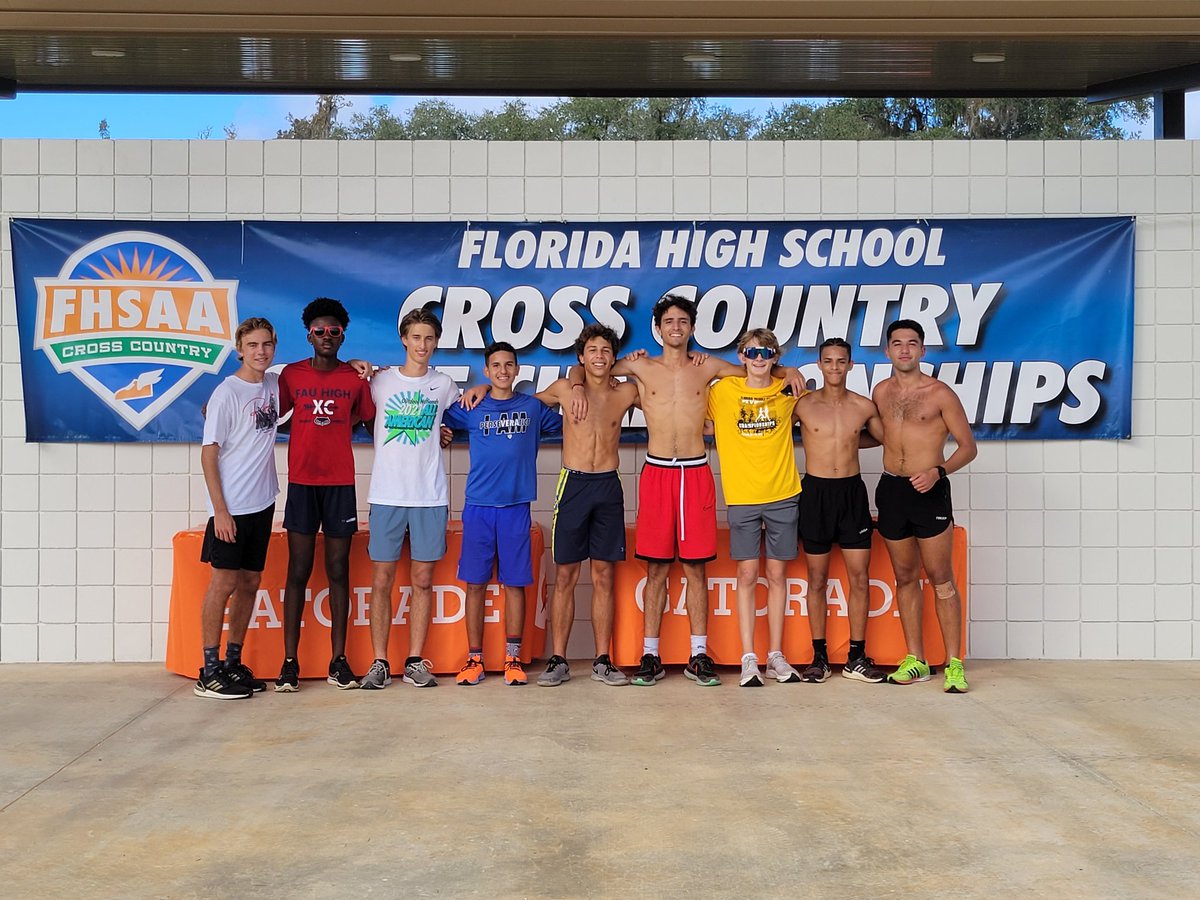 fauhigh_xctf's tweet image. These boys are ready! #FHSAA State Championship tomorrow morning! #goowls #owlsrun