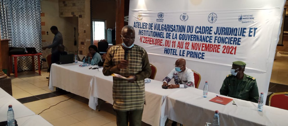 Onudhguinee's tweet photo. 11/11/2021: Atelier de de vulgarisation du cadre juridique et institutionnel de la gouvernance foncière.
Projet #PAMGUINEE-@FAOGuinee -@Onudhguinee @GuineeOneUN https://t.co/wzis96QQ9Q