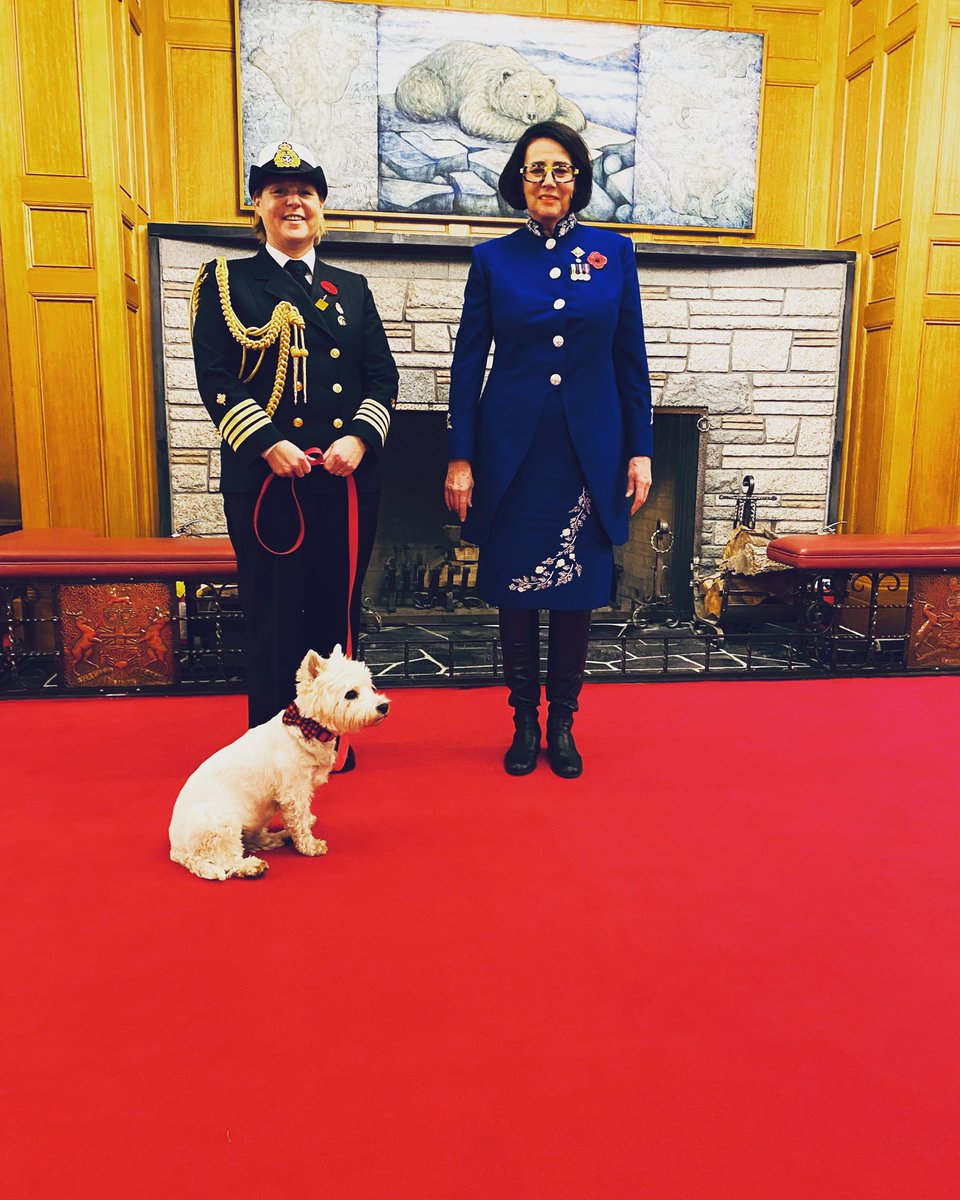Ready for #RemembranceDay2021 with Her Honour <a href="/LGJanetAustin/">Janet Austin</a> &amp; Captain Nicola Mancey <a href="/CoastGuardCAN/">Canadian Coast Guard</a>. Grateful for all those who have loyalty served our country &amp; protected or freedoms. #LestWeForget #RemembranceDay #WeWillRememberThem