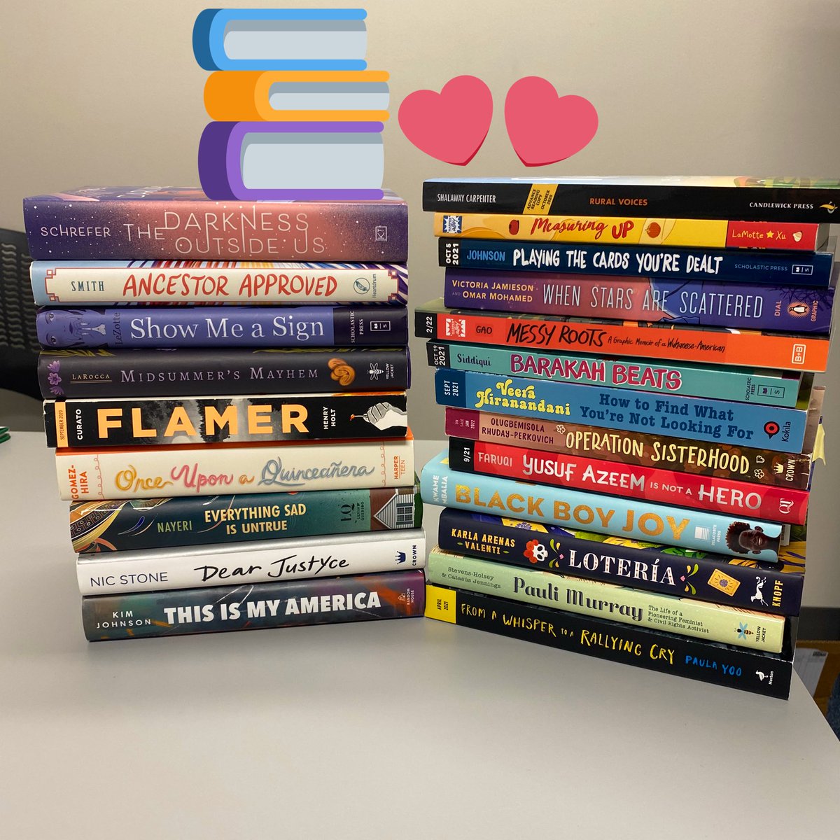 SussingOutBooks's tweet photo. Happy #NAGC21! Here is a sneak peak at #bookstacks of #mgnovels #yalit #graphicnovels that I may feature at my in person & live streamed session on Saturday, November 13 at 2:30 pm in Aurora Ballroom MST#gifted #advancedreaders #ELA @NAGCGIFTED @CTGifted https://t.co/mBMbz6W4iY