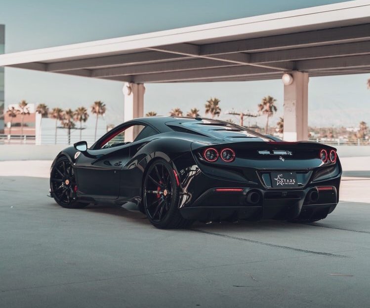 ⠀⠀⠀⠀⠀⠀⠀⠀⠀
       ¡ ⌗ 🥀 • 𝐍𝐄𝐖 𝐏𝐎𝐒𝐓 !
                  ⠀ ⠀  𝖳𝗲𝗿𝗎.՞˖

— Los trajes no son lo mío, pero el trabajo los requiere, dejando eso de lado, hoy vine de sorpresa por Rin, espero que no le moleste.
  ───────────
 ❨ #animetwt ;; #anitwt ❩