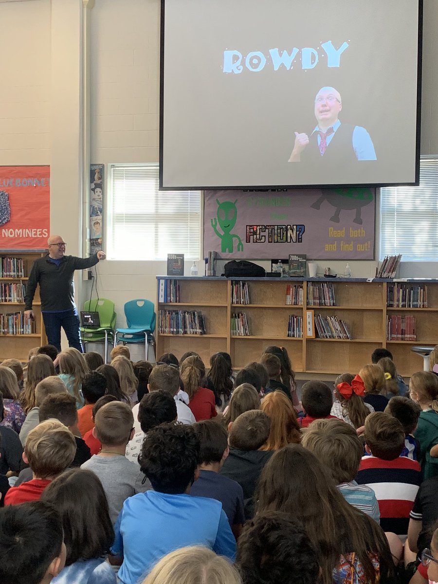 whitwhite91's tweet photo. Thank you for visiting us today @areynoldsbooks! You’ve inspired my future gator authors today! @NISDAUE @SilberschlagU https://t.co/zETUIZXDeF