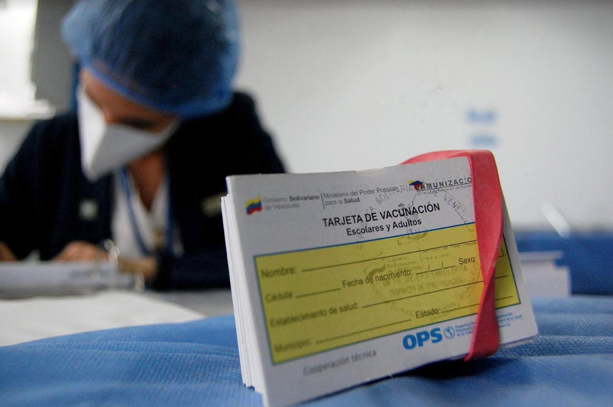 #11Nov La vacuna anti-SARS-CoV-2 permitiría generar inmunidad comunitaria. Haciendo que la población disminuya probabilidades de contagio.
Así la propagación del virus es muy baja.
<a href="/MIJP_Vzla/">MPPRIJP</a> <a href="/CeballosIchaso1/">@FuerzaDinamica Remigio Ceballos Ichaso</a>
<a href="/Fonbe_oficial/">Ricardo Salinas Pliego܁ᅠᅠᅠᅠᅠᅠᅠᅠᅠᅠᅠᅠᅠᅠᅠᅠᅠᅠᅠᅠᅠᅠᅠᅠᅠᅠᅠ</a> <a href="/Mippcivzla/">MIPPCI</a>
#VenezuelaMusical
#BomberoNacional