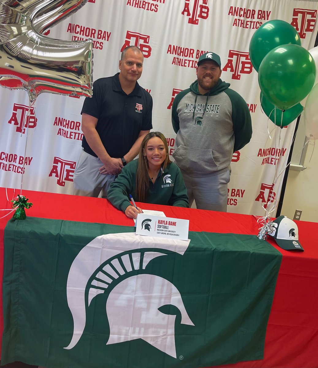 kayla bane tweet media