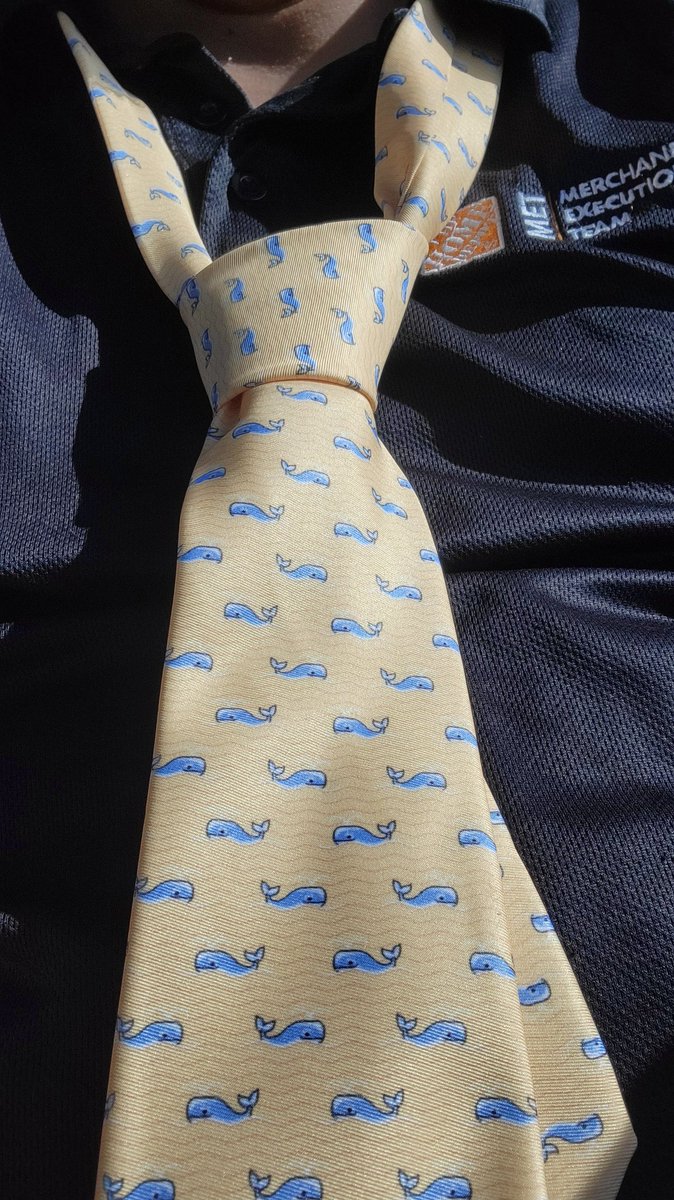 tonyivTHD's tweet photo. Whale, whale, whale, look at MET 6540 rocking their unique ties on Crazy Tie Day.
#METappreciationweek21
@Fred_asj @Ivan_Quintero_ @THDRoxSalinas https://t.co/qyVoKnwFeS