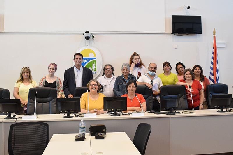 Felicitamos y acompañamos a nuestra Edila <a href="/peraza_cecilia/">Cecilia</a> por la asunción de este nuevo compromiso cómo Vicepresidenta de la comisión N 7: DDHH, Memoria, Población y Salud, de la Junta Departamental. 

Sabemos asumirá el rol con mucha responsabilidad 
✊🏻💜
