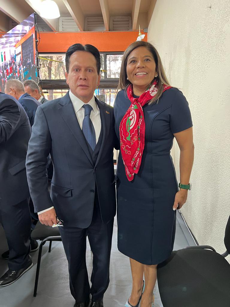 DanielAceves84's tweet photo. Felicidades a @maryjosealcala primera mujer Presidenta del Comité Olímpico Mexicano @COM_Mexico, seguro estoy de que, con tu vocación de trabajo y entrega, el deporte olímpico mexicano se verá beneficiado. https://t.co/FsX2wFtTEn
