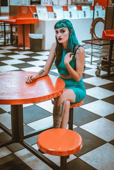 But the thing is  If I could go back  I wouldn&rsquo;t belong there anymore.   Photography by Vincent Humphrey<a href="/tag/photography"class="tags"><span>#photography</span></a><a href="/tag/blue"class="tags"><span>#blue</span></a><a href="/tag/creative"class="tags"><span>#creative</span></a><a href="/tag/vintage"class="tags"><span>#vintage</span></a><a href="/tag/retro"class="tags"><span>#retro</span></a><a href="/tag/babe"class="tags"><span>#babe</span></a>
