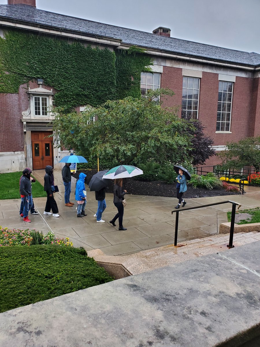 URAdmissions's tweet photo. Are you ready to discover what it means to be A Yellowjacket? Learn about our application process, experience Rochester, and interact with our students.
On-campus RR:
🐝11/13
Virtual RR:
🐝11/15
Learn more ⬇️
https://t.co/Dk0O7CvuoW
#BeAYellowjacket https://t.co/Z19ANX2fKj