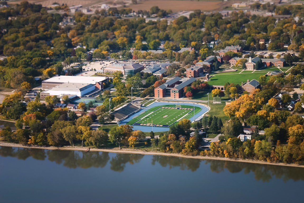carsonkro6's tweet image. I’m very excited to announce I will be continuing my academic and athletic career at Buena Vista University. Thank you to my family, friends, and coaches who have helped me along the way. Go Beavers! @WDMValleybball @BVU_Baseball @IowaSticks