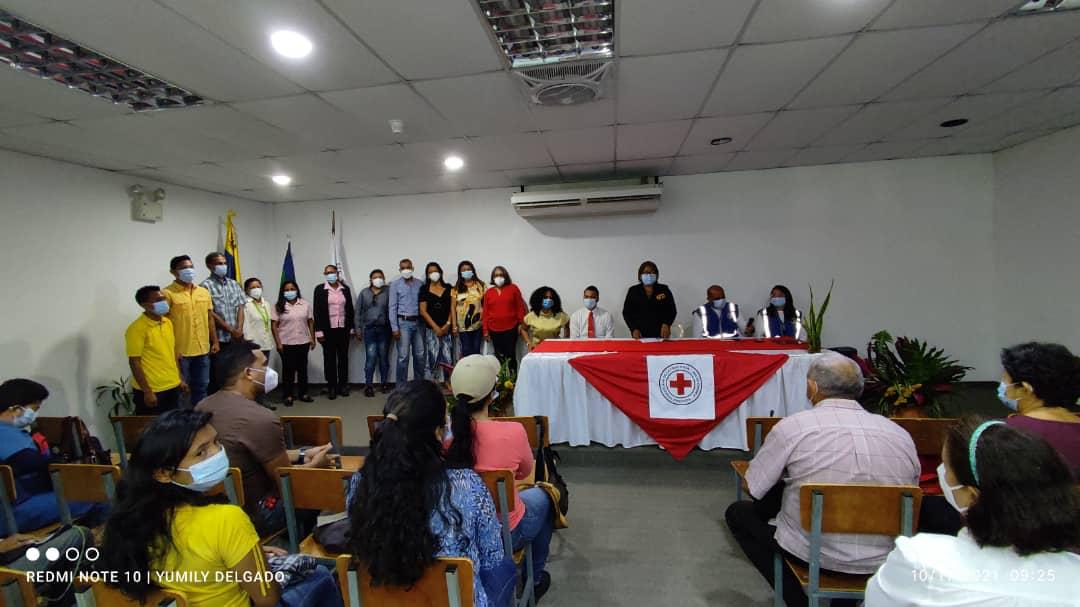 CICR_ve's tweet photo. Hoy felicitamos y celebramos junto a la @CruzRojaVe la reinauguración de su seccional en #PuertoAyacucho en el estado #Amazonas. 👏👏👏

Desde hace casi 127 años, la @CruzRojaVe lleva esperanza a miles de venezolanos a través de sus principios de ❤️Humanidad y ⛑️Voluntariado. https://t.co/ffGXoWta0p