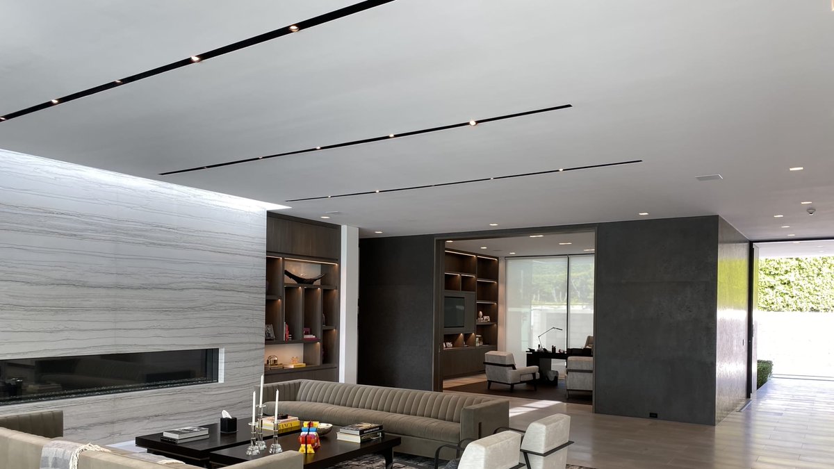 ltgsys's tweet photo. 'Knife Edge' track light system by @lightandgreen 
NorCal Agent @ltgsys 
#ltgsys #designlighting #designerofinstagram #lightingdesigninspired #archdaily #remodelista #moderninteriors #modern #designmilk #contemporarylighting #tracklighting #tracklights #lightsystem https://t.co/e5tQ3gAjZy