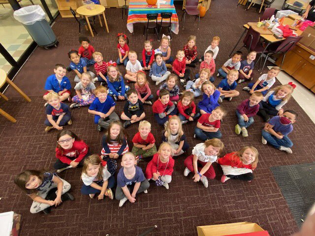 weGLCclass's tweet photo. Happy Veterans Day! Thank you to all who served! #GraceKids https://t.co/lrRLf8LCGO