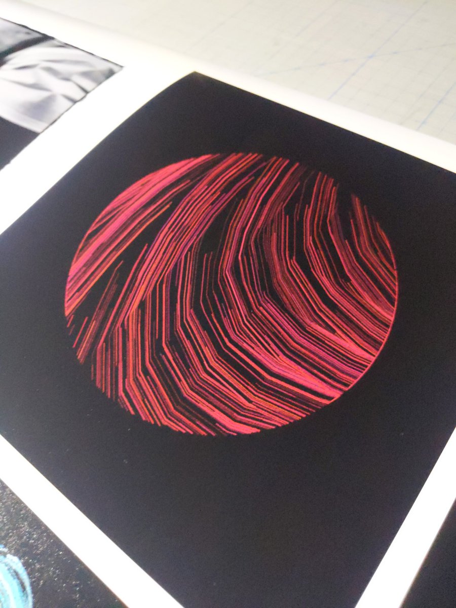 simmonsstummer's tweet photo. One of the #cryptochalks printed on @Hahnemuehle Fine Art Pearl 285 by @FineArtPrinted #printednft #fineart #digitalart #generative #fineartprint #nft @onhicetnunc #hen https://t.co/aEogcvGLEp