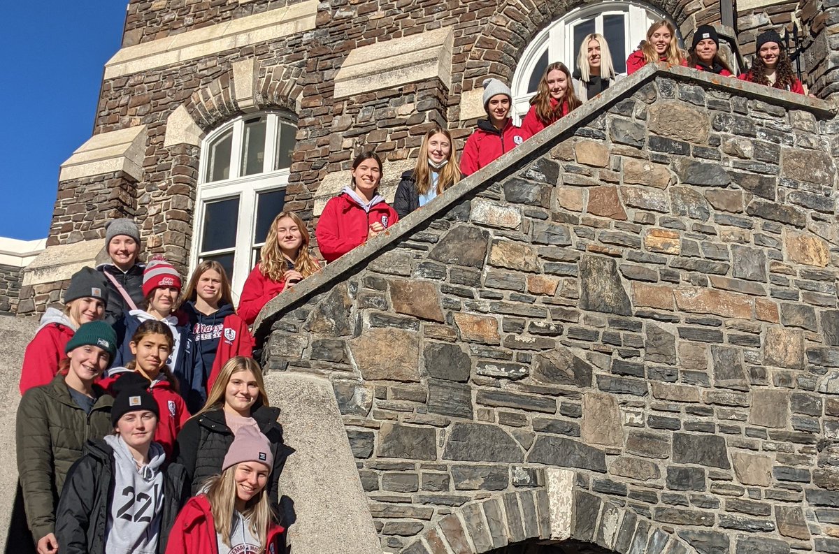SMAFlames's tweet photo. The team is off to their league tournament at Edge of Excellence Academy. A quick visit to Banff for some team bonding. https://t.co/64KyzCLdzO