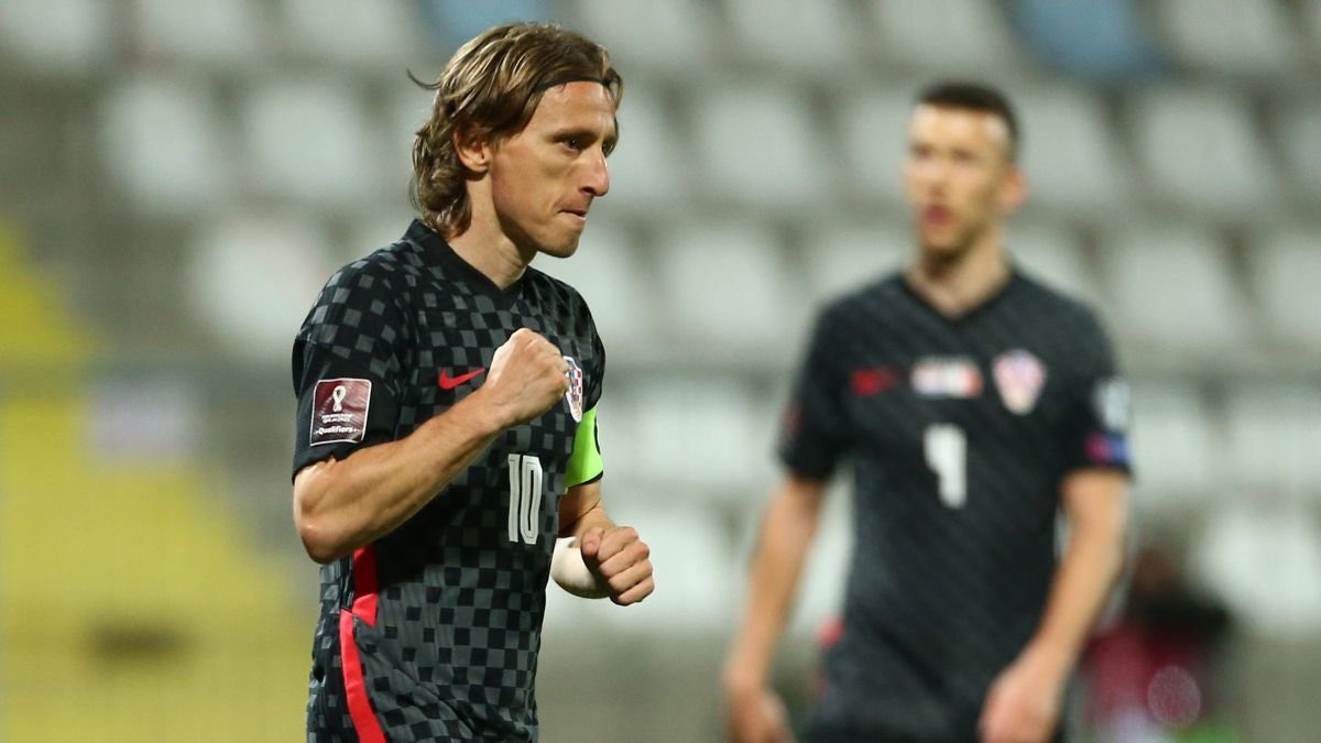SystemFoot's tweet photo. [#WCQ2022🇪🇺] La #Croatie 🇭🇷 écrase #Malte 🇲🇹 7-1 !

⚽️ #Brozović (csc) 31’

⚽️ #Perisić 6’
⚽️ #ĆaletaCar 22’
⚽️ #Pasalić 39’
⚽️ #Modrić 45’+1
⚽️⚽️ #Majer 47’ 64’
⚽️ #Kramarić 53’

#MLTCRO https://t.co/lPmnEJb9b1