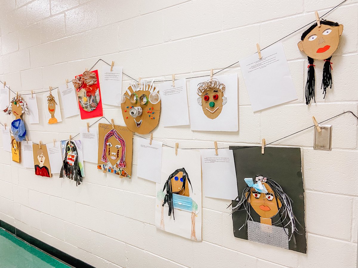 tealPGE's tweet photo. Recycled self-portraits and autobiographies this is definitely our #bestyearYET https://t.co/fdAVFEf6Fp