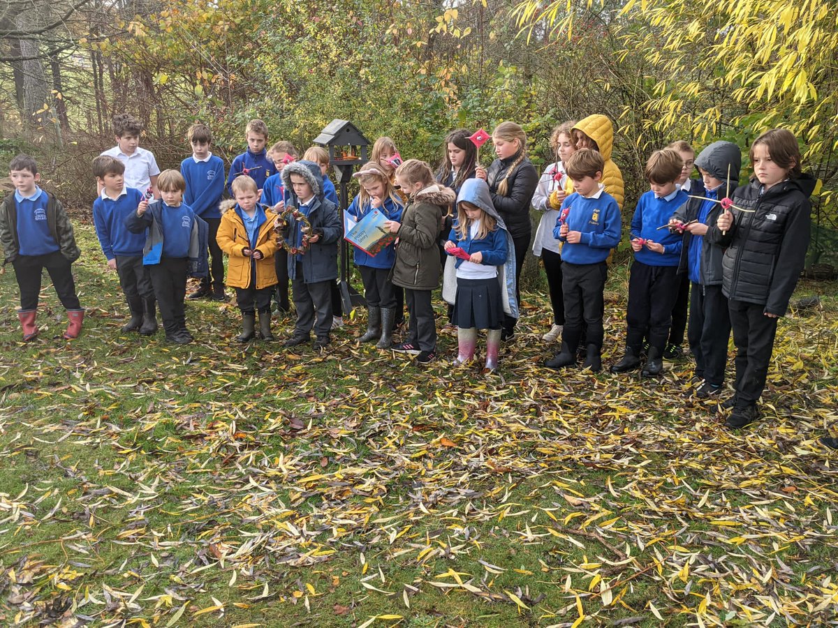 HelenDouglasHT's tweet photo. The children at @LogiePrimary joining together today to remember sacrifices previously made. We had some beautiful readings, heard about a former pupil who served in WW1 and created a miniature poppy garden and wreath bird feeder. https://t.co/YhDn1DoYuL