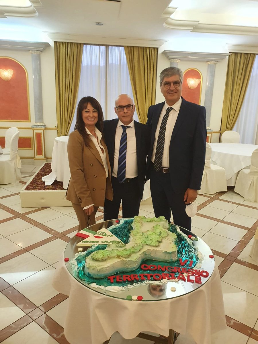 EnzoSera's tweet photo. CONGRESSO FP @cislfprc
Eletto al Congresso #FpRc @enzosera, Segretario Generale FP con la sua Segreteria. @Pinorubino Segretario Generale aggiunto ed @AntonellaZema componente di segreteria.
A loro i migliori auguri di buon lavoro! https://t.co/lWXXzxWIh9