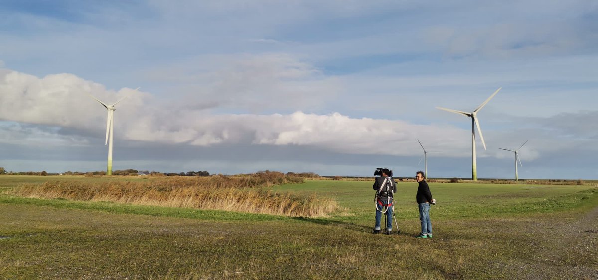 Just després de #GlasgowCop26 veurem diumenge, al <a href="/30minuts/">30 minuts</a> , com la pujada del nivell del mar amenaça una petita illa del mar del Nord i com ha trobat en la Justícia Climàtica un camí per a defensar el seu futur. Un rodatge intens i molt aprofitat gràcies a <a href="/rbtofa/">Roberto</a> i <a href="/joantopu/">Joan Torrents</a>