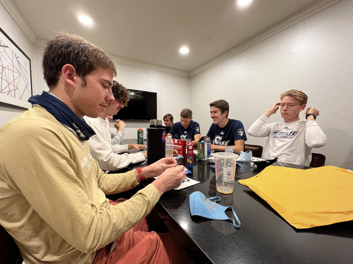 GWXCTrack's tweet image. Got our numbers, next stop dinner 🍲