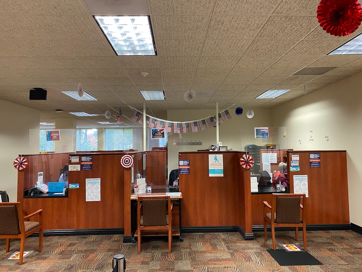 Our CSU Financial Aid Office salutes all Veterans today. Thank you for your service!!! #ClaytonState #wearelakernation #VeteransDay2021