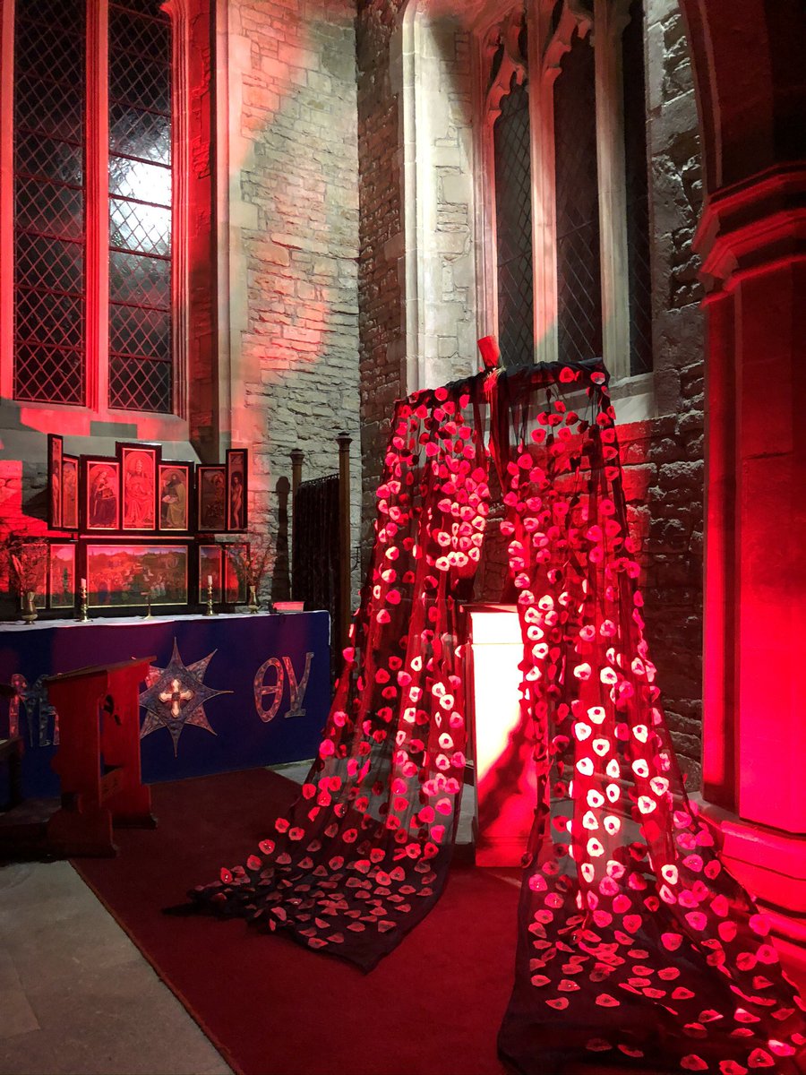 ‘Tranquil you lie, your knightly virtue proved,
Your memory hallowed in the land you loved.’ Stanhope Arkwright, The Supreme Sacrifice ✝️

A very moving evening of music, poetry and reflection at St Mary’s Hawkesbury.