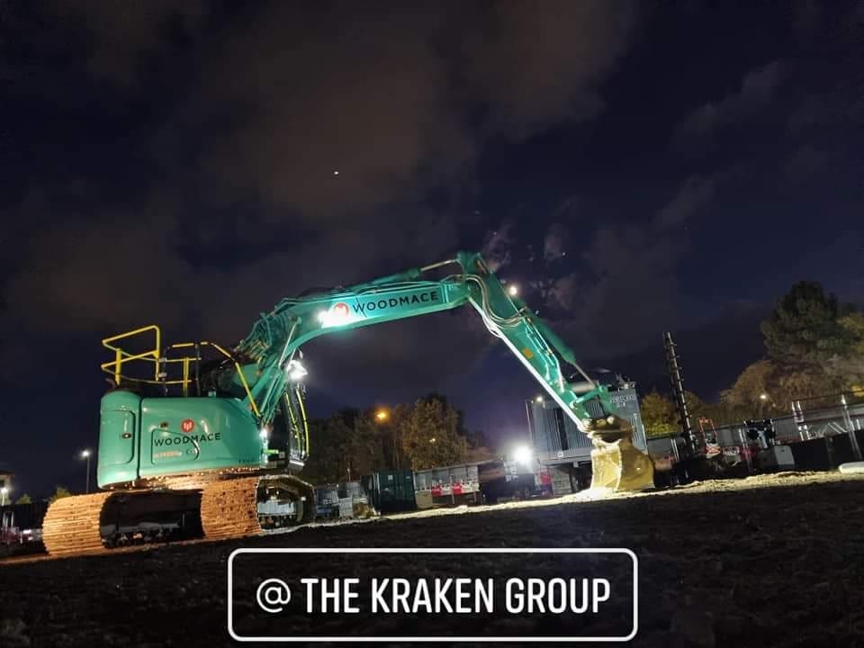 Assisting <a href="/FPL_Piling/">Foundation Piling</a> and <a href="/AGDEquipment/">AGDEquipment</a> dawn till dusk at Bournemouth Hospital on behalf of Woodmace.