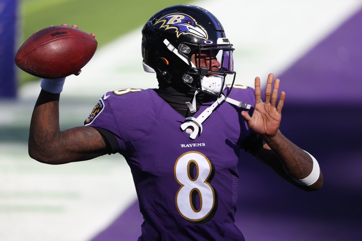 fd_guru's tweet photo. If Lamar Jackson scores 2 or more TD’s tonight against the Dolphins, TWO RETWEETERS win a $250 prize in credit on my website each!

Must be following me to win https://t.co/n4znEFFGij