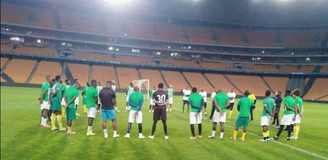 Soca263's tweet photo. Warriors🇿🇼 Ratings Vs #BafanaBafana🇿🇦
Mhari - 7.5
Chimwemwe- 6
Galloway- 6.5
Madzongwe- 6
Takwara- 7
Kangwa- 6
Nakamba- 6
Sarupinda- 6
Billiat (c)- 7
Wadi- 6
Moyo- 6
Subs|
Antonio - 6
Mutizwa - 6
Madhananga - 6
Mahachi- 6
#WCQ2022 #SAZIM #GoWarriorsGo 🇿🇼💪🏾 https://t.co/G0L2f3DDxt