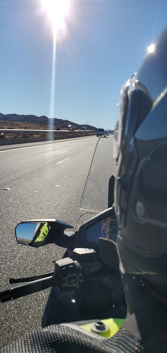 TNoreneK's tweet photo. @HomeFreeGuys our motorcycle road trip has great music! https://t.co/FdwaFIbfvy