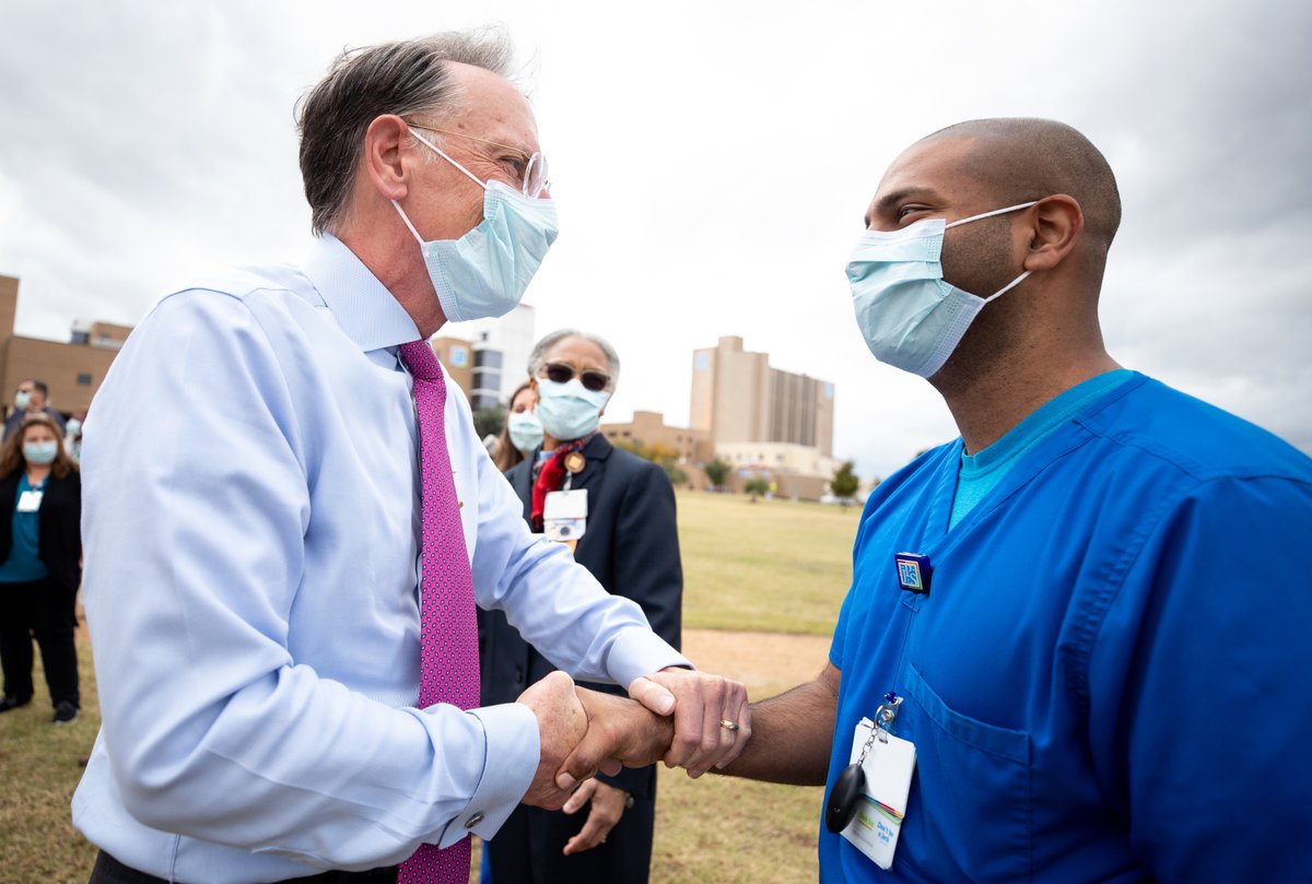 JPS_Health's tweet photo. We got an A! The @LeapfrogGroup rates JPS among the top hospitals in the country, awarding the Network an βAβ rating for #patientsafety. This rating signifies that JPS is among the safest hospitals for patients in the nation. #JPSpride https://t.co/VXCLvnxwSi
