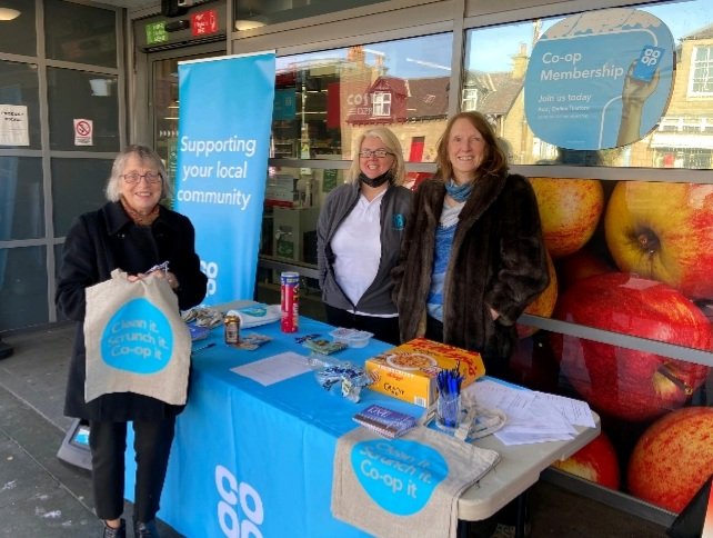 SteveR_MPC's tweet photo. Impressed with the enthusiasm &amp; knowledge of Port Seton customers when it comes to soft plastic recycling at our final Sustainability Live event for now #ItsWhatWeDo @Tom_MPM @tartanjam @Gillian_Clark12 https://t.co/Bxa8B6sYeP
