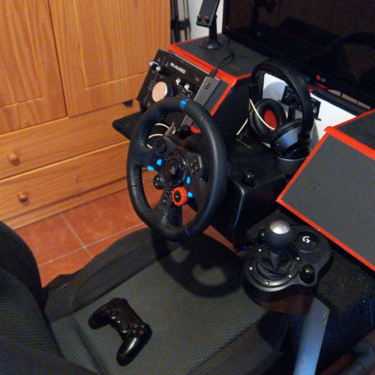 Tutifruti tweet media