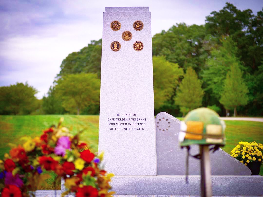 RanjaCV's tweet photo. Cape Verdean Veterans Memorial Project in Rhode Island, U.S. Learn more at https://t.co/xzMYvfczAD… || #capeverde #caboverde #VeteransDay 🇺🇸🇨🇻 https://t.co/i86OJqkSvk