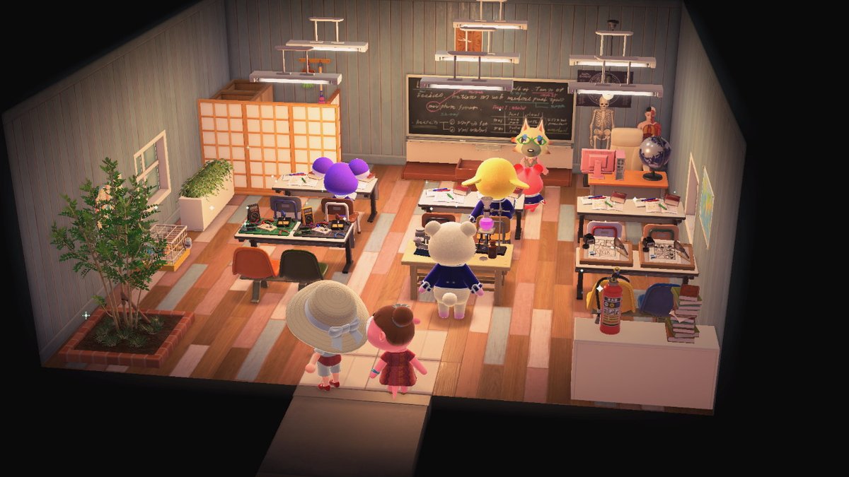 AcnhEsther's tweet photo. Ya tenemos escuela en #IslaParaiso!!! Qué feliz volví a mi islacontinúa #BlueIsland #AnimalCrossing #ACNH #NintendoSwitch https://t.co/qIEPnfb8sN