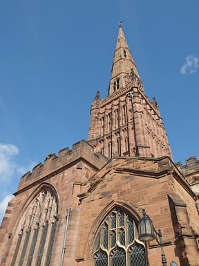 Fab tour this evening.  I was telling a tale about Spring Heeled Jack in 1896 and one of the children asked me if I was there that day 😅 they are like sponges and I love walking and sharing tales with them.  

#scouts #coventry #walkingtours