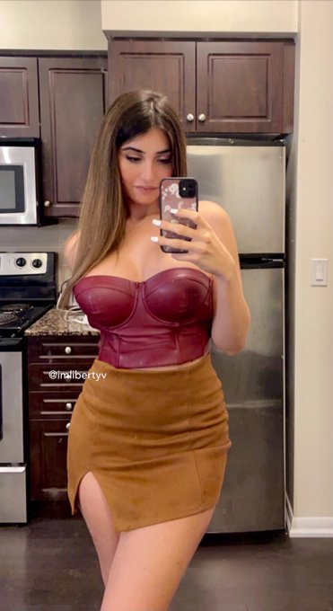 Watch Liberty Valentine TS • No PPV Top 0.06%'s leaked NSFW photo on TwXstars