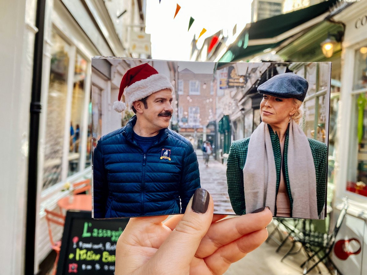 AndryPresh's tweet image. “We’re Richmond till we die! We’re Richmond till we die! We know we are. We’re sure we are. We’re Richmond till we die!”

Pro tip: Get your best friends into #TedLasso &amp;amp; then have them drag you around Richmond’s gorgeousness to show you all the cool @TedLasso places ❤️⚽️🍎 [1/6]