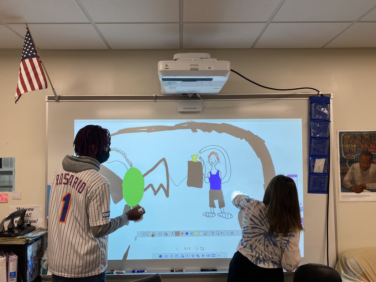 MrsSalyer_WHS's tweet photo. Some of my students created sketch notes to summarize a story. Seniors still enjoy drawing on the board! https://t.co/RV4l4vOppq