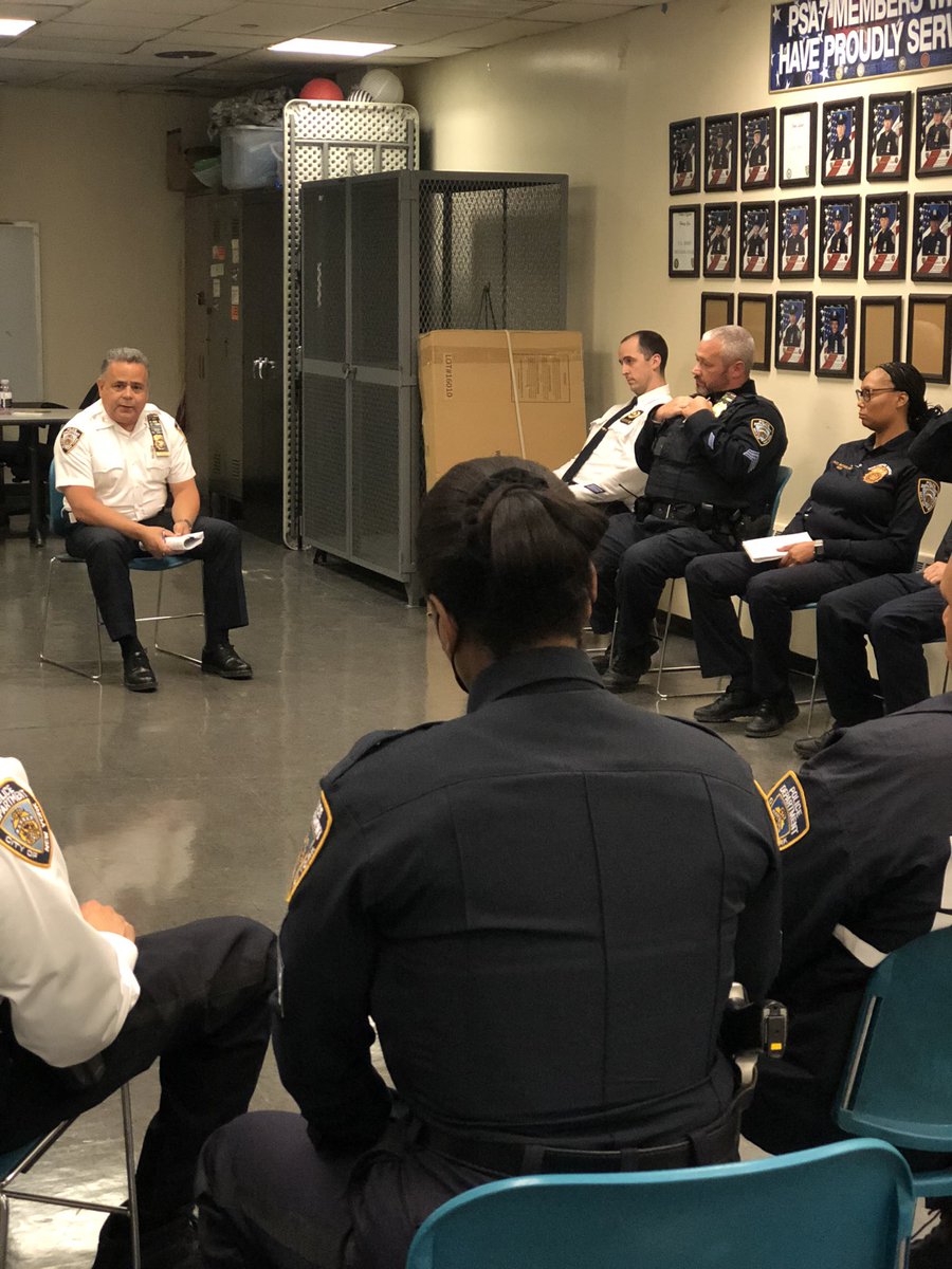 NYPD Housing Borough Bronx/Queens tweet media